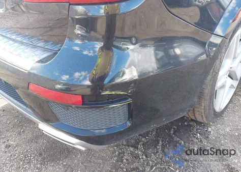 2014 Mercedes-Benz Gl-Class Gl 550 z USA, uszkodzony, nr VIN 4JGDF7DE8EA273179